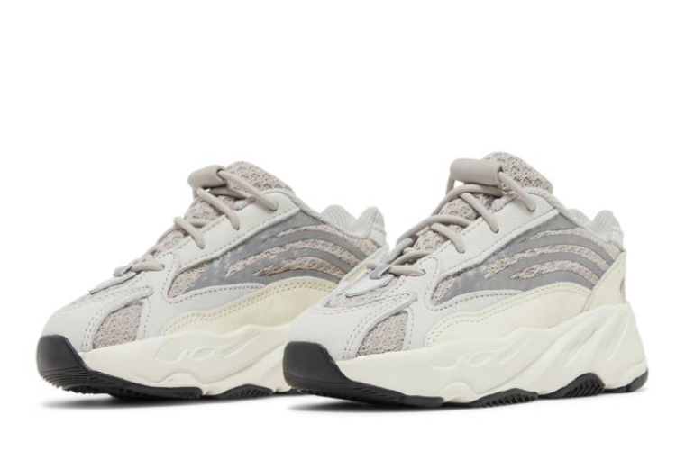 Yeezy 700 V2 Static