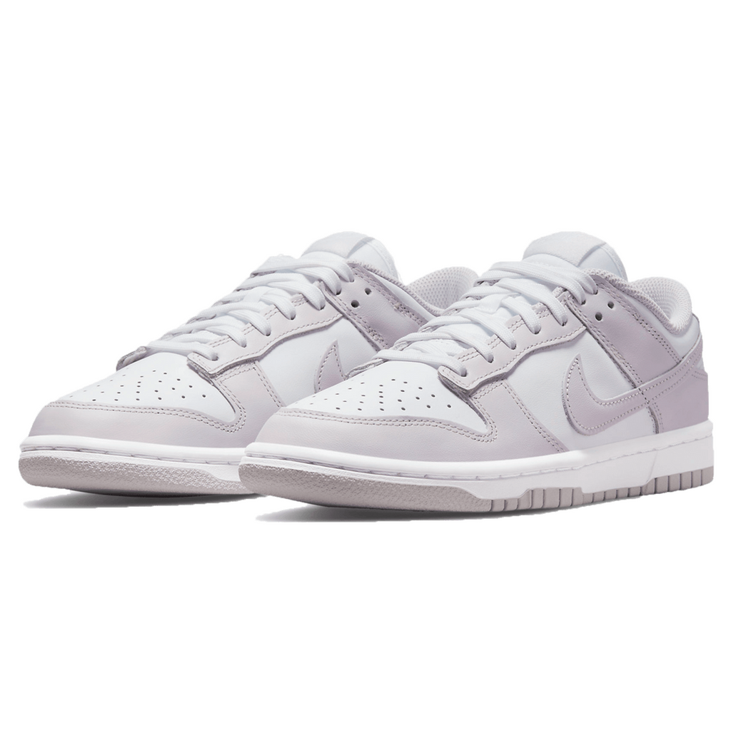 Women's Nike Dunks 