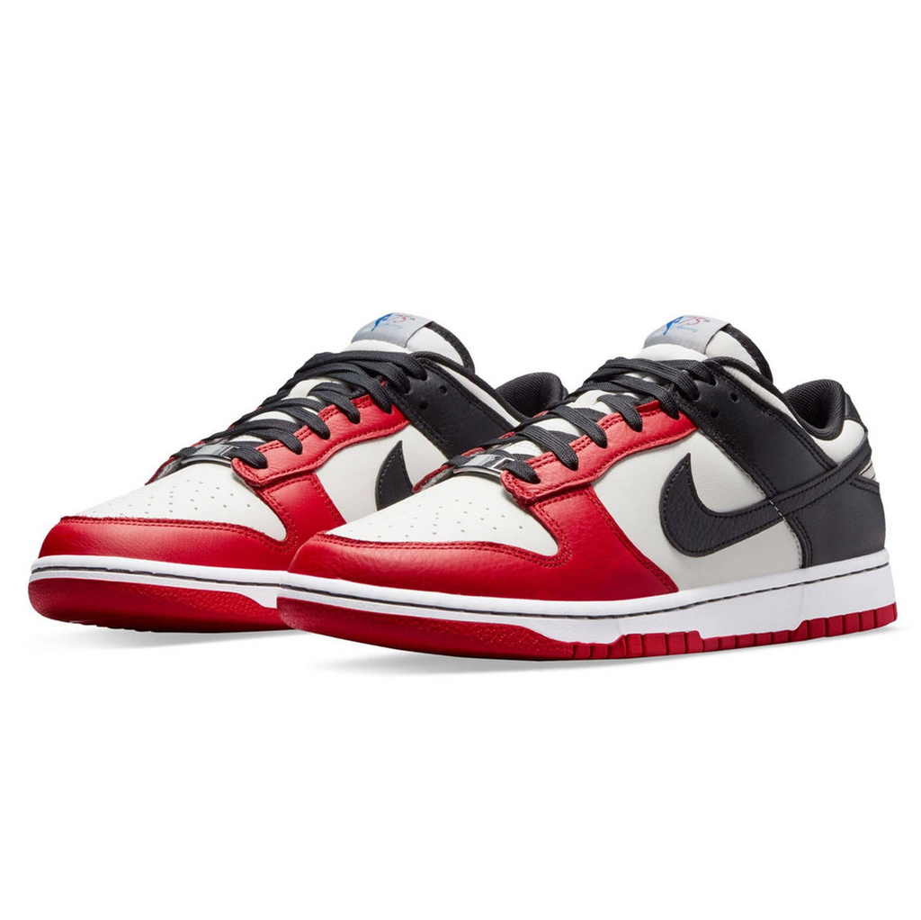 Nike Dunk Low Emb Chicago