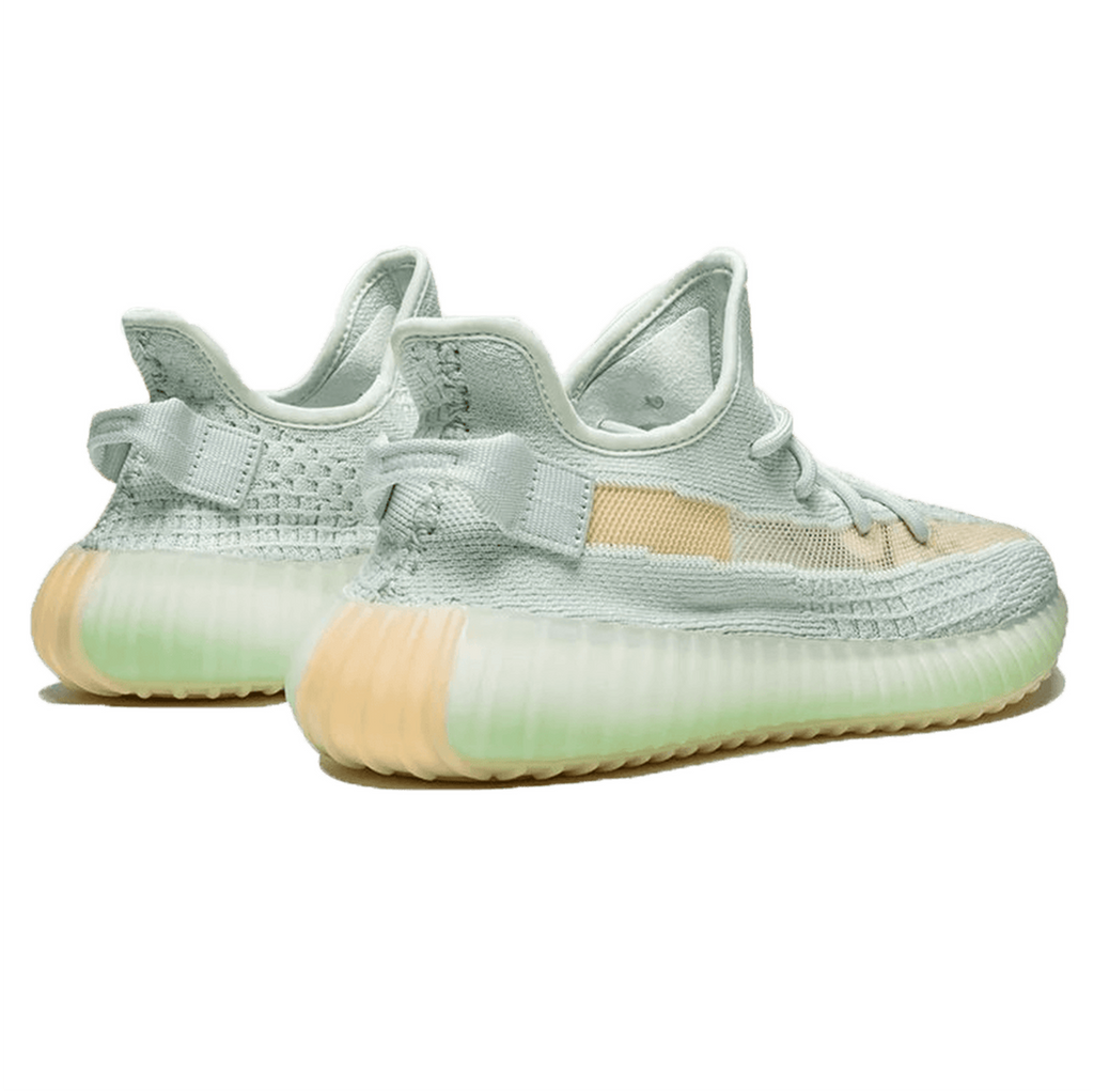 Yeezy Hyperspace Sneaker 