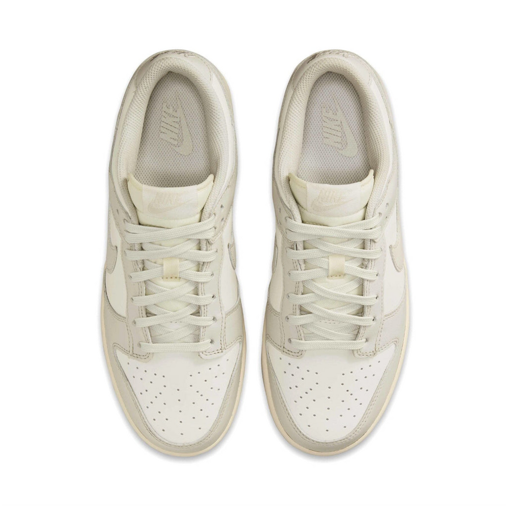 Light Bone Dunk
