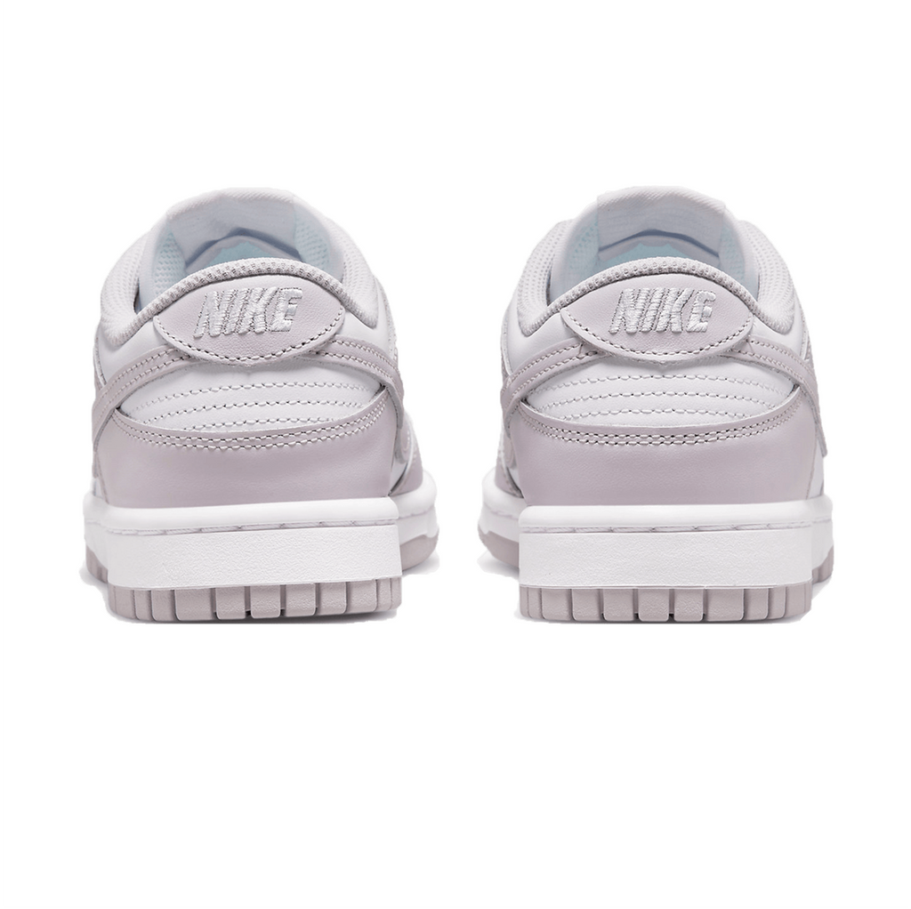 Women's Nike Dunks 