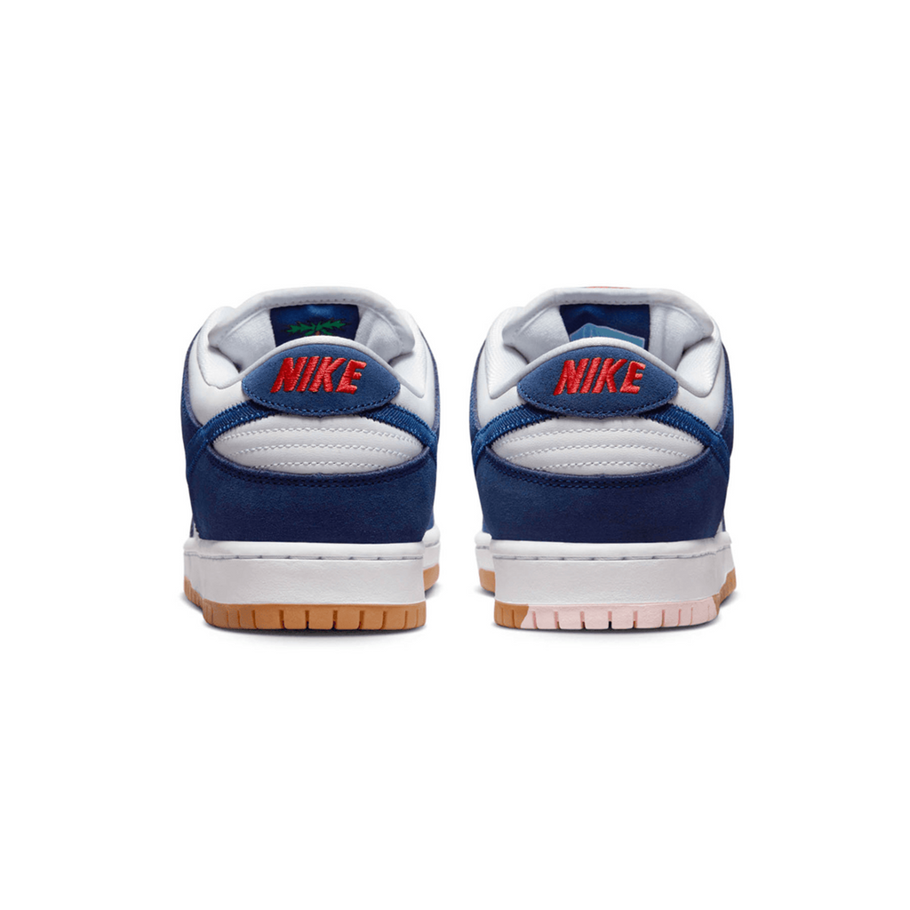 Nike SB Dunk Low