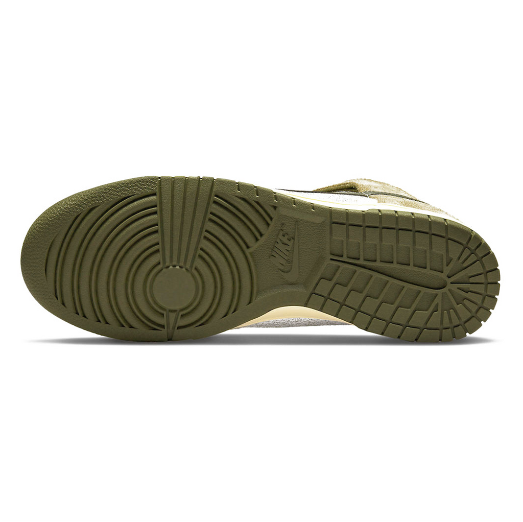 Nike Dunk Re-Raw